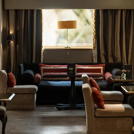 Castille - Starhotels Collezione 5*