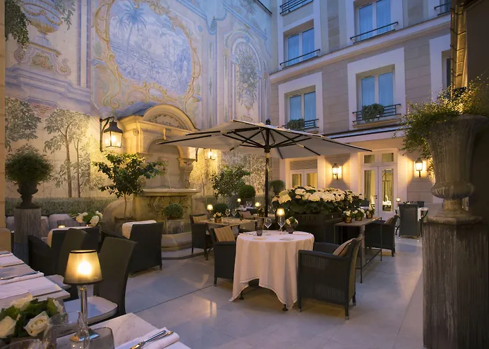 Castille - Starhotels Collezione Hotell