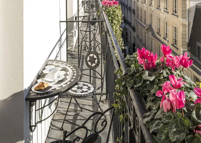 Castille - Starhotels Collezione Hotell