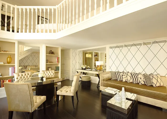 Castille - Starhotels Collezione Hotell