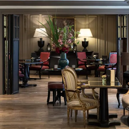 Castille - Starhotels Collezione 5*