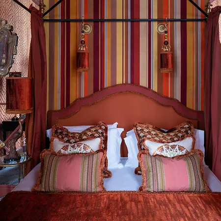Hotel Castille - Starhotels Collezione 5*