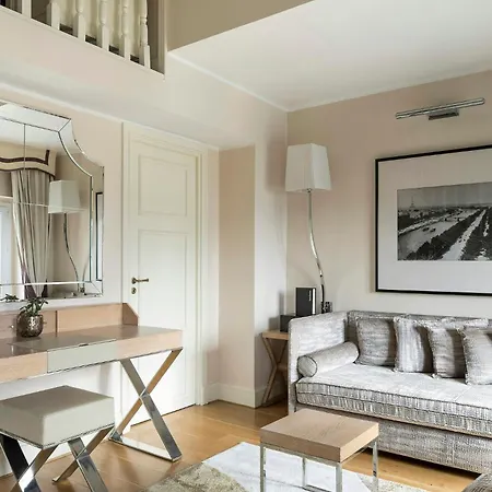 Castille - Starhotels Collezione Ξενοδοχείο