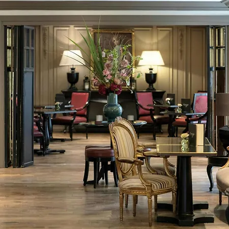 Castille - Starhotels Collezione Hotel París