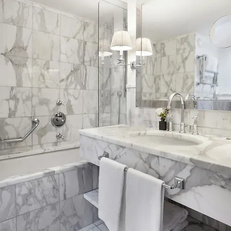 Castille - Starhotels Collezione Hotel 5*