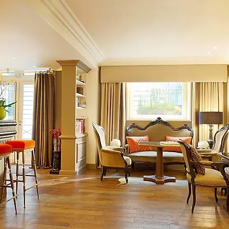 Hotel Castille - Starhotels Collezione 5*