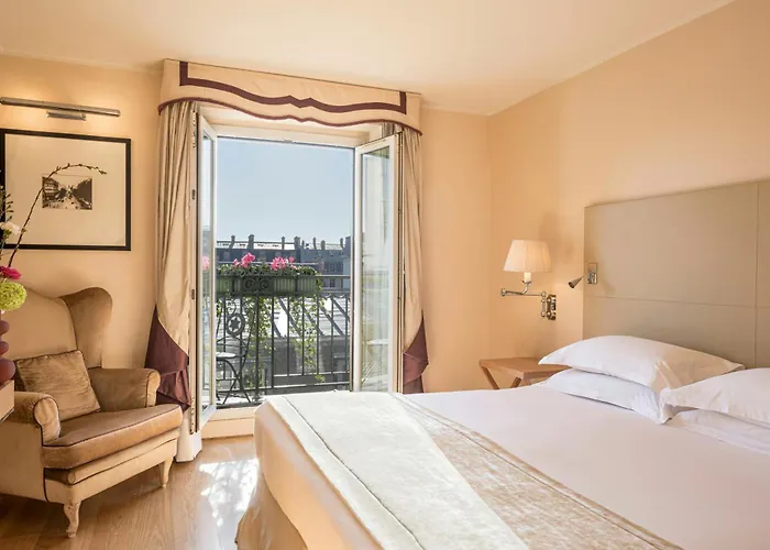 Hotel Castille - Starhotels Collezione 5*