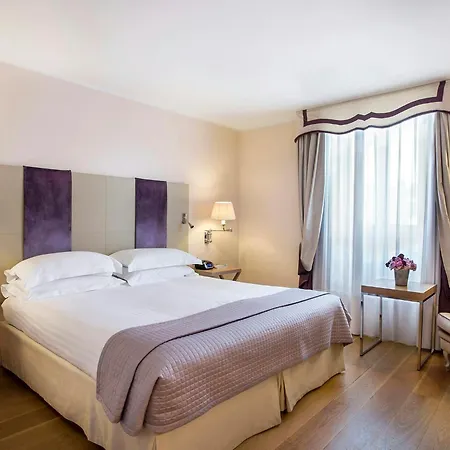 Castille - Starhotels Collezione Hotel Paříž