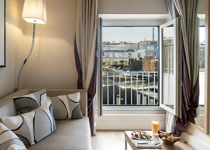 Castille – Starhotels Collezione Hotel