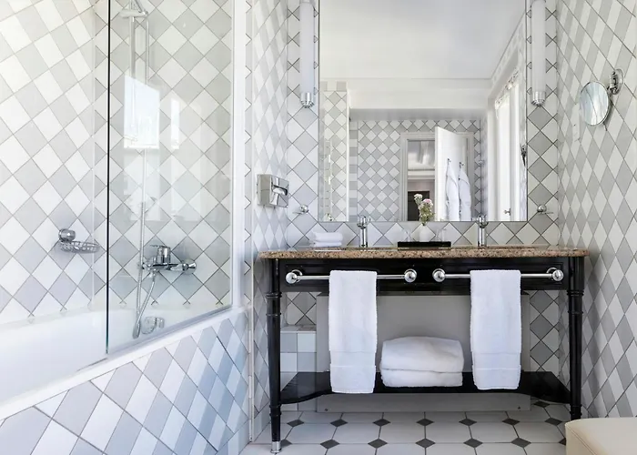 Castille – Starhotels Collezione Hotel Parigi